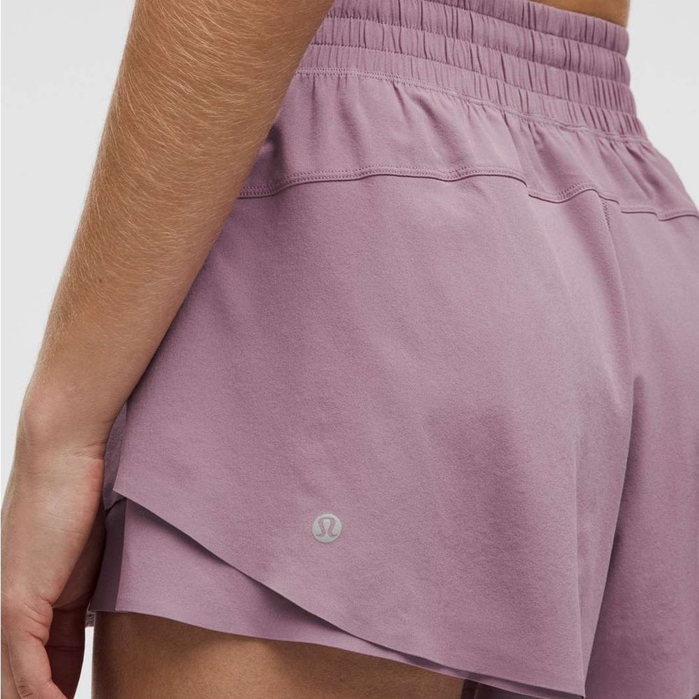 lululemon athletica Mauve Shake It Out 2.5” Shorts